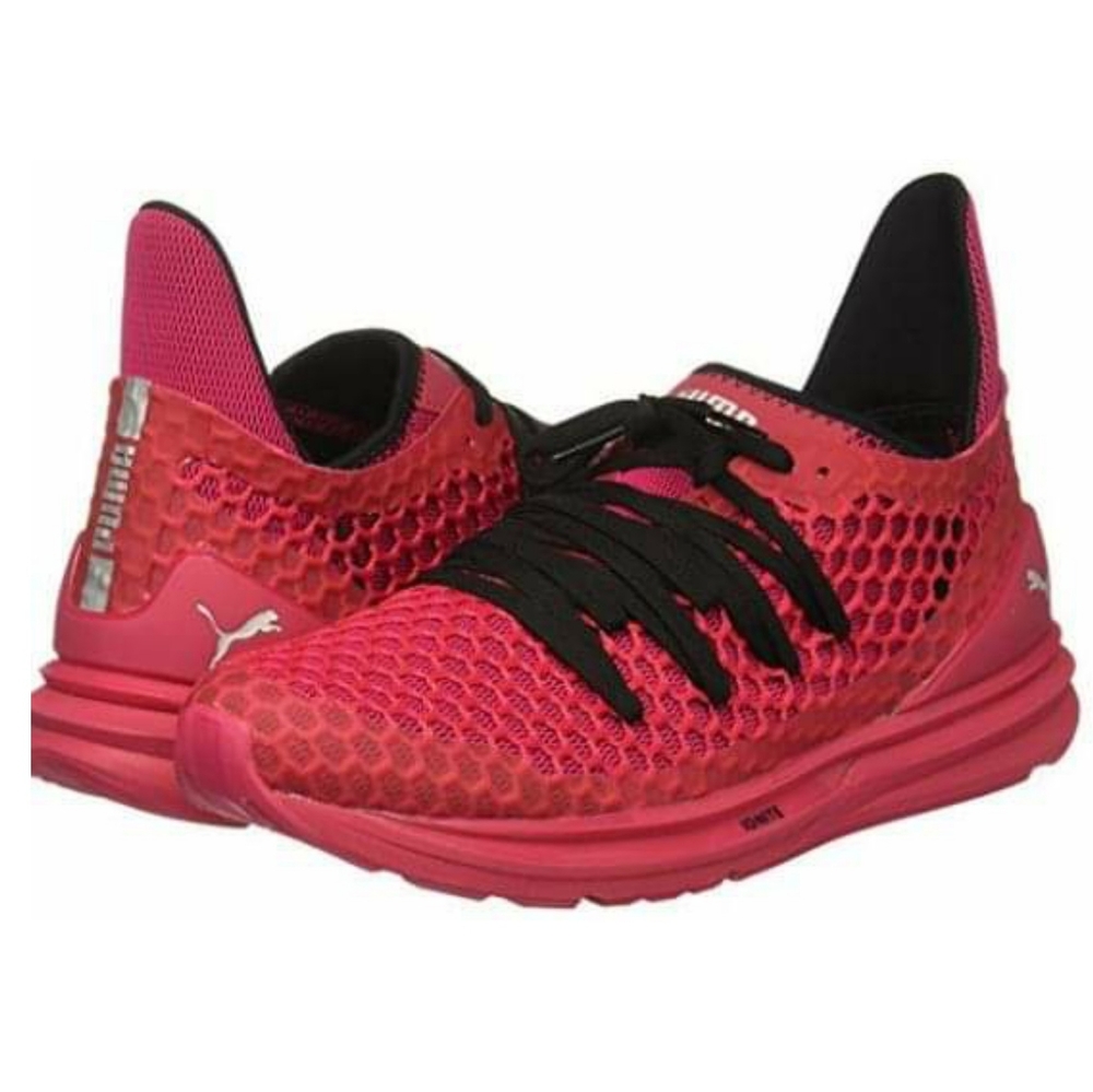 SOLD PUMAS Ignite Hot Pink